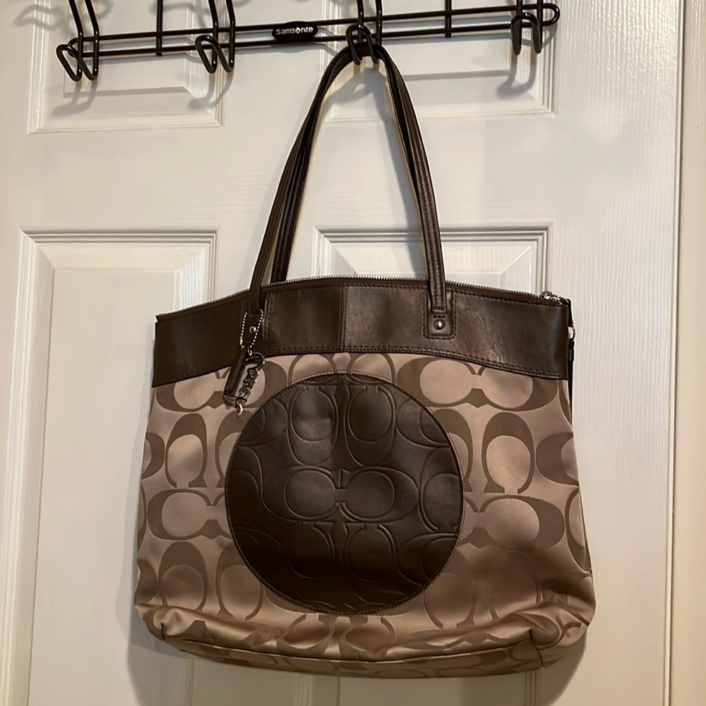 Coach zippered tote purse